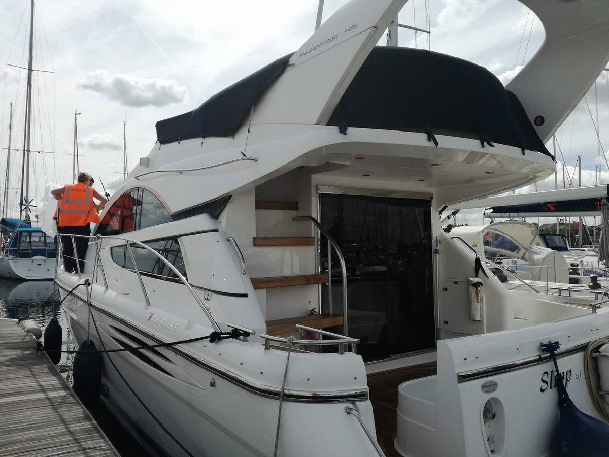 trimnetmarine's tweet photo. We're out #templating a new #windscreen #cover on another #Phantom40 today at #chatham #mdl #marina! #trimnet https://t.co/IQMdxqkYhI