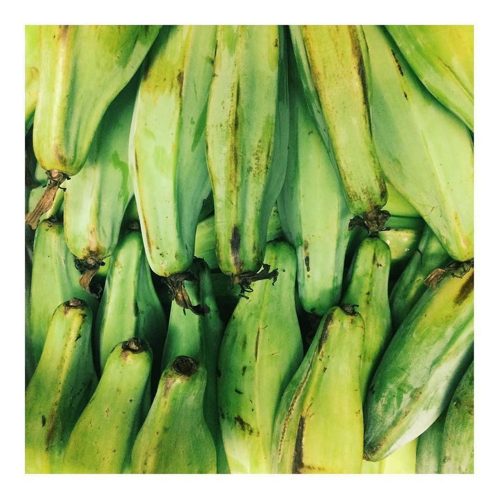 open for lunch RN til 2.30pm today 🇹🇭 we're offering a set lunch menu for £20 per head for tables of 4+ 🎏 #somsaa … ift.tt/2t6LwWI