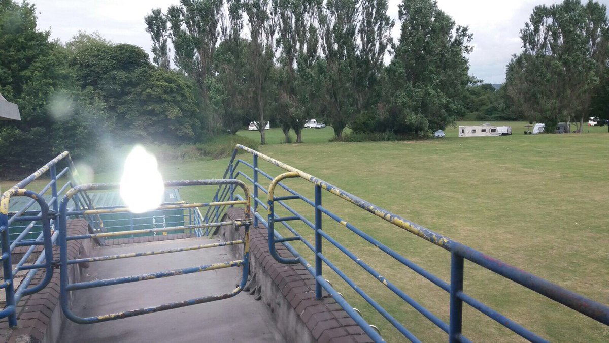 JKDabrowska's tweet photo. Travellers have arrived behind #Gurnell #ClevelandWard https://t.co/0ri5x9dRqr