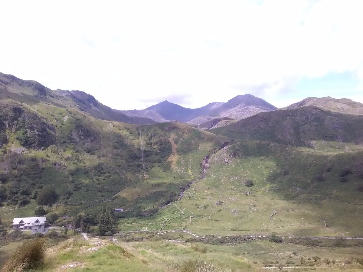 Good luck to all the <a href="/stockleyacademy/">Stockley Academy</a> Year 8's who are climbing up Snowdon today. #snowdonia #Residential