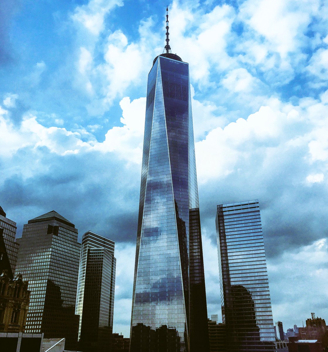 Morning New York. If you're in the city, keep your eyes peeled for Roborace and Robocar #Roborace🤖 #NYCePrix 🇺🇸