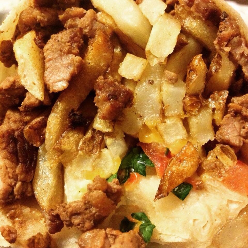 KrustysUg's tweet photo. Who needs a discount when it's discount day everyday.get free icecream with #silverbackwraps tasting too good. Delivery 0706111110 https://t.co/b8NQ5At1bN