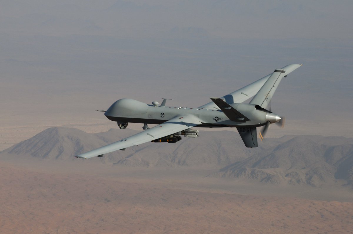 EngageStrategy1's tweet photo. @UKDefJournal Aircraft recognition time: here we have 
1. A spy plane
2. A spy plane
3. A spy plane
4. A spy plane
#ClearingThingsUp ☺ https://t.co/rkRo4s6YMc