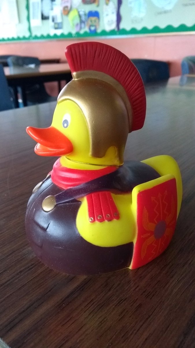 YSClassics's tweet image. Thanks Chloe :) Who doesn&apos;t need a Roman soldier bath duck? Good Latin joke too!