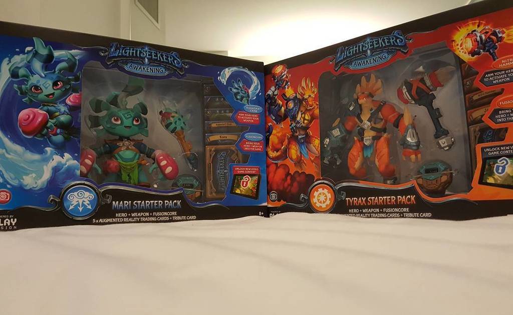 BenSpark's tweet photo. I got my hands on two @lightseekersgame starter packs #Mari & #Tyrax at #SweetSuite17 #BBNYC
Tags: #PlayFusion #… https://t.co/cGP4LQbPeM https://t.co/cXFWchcYZN