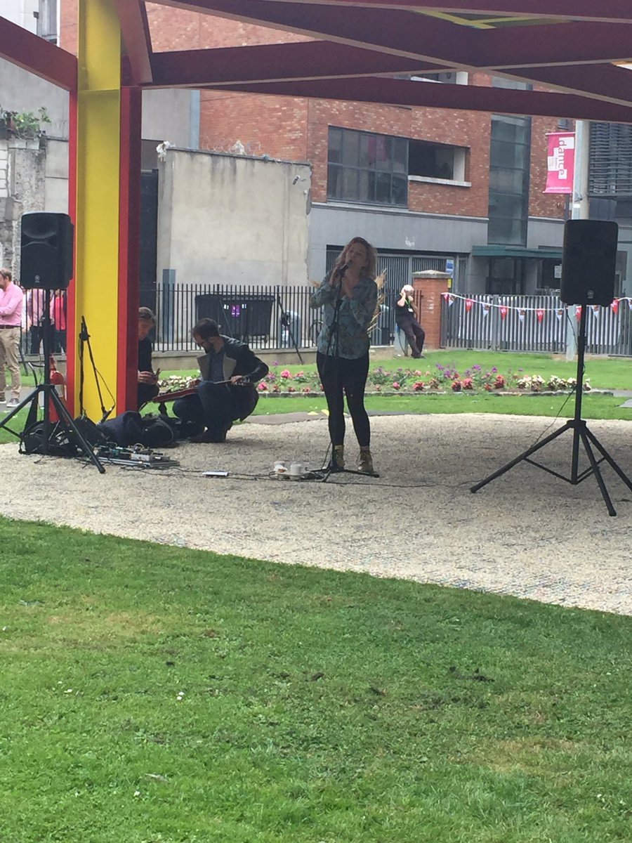 FMC_Ireland's tweet photo. Halfway through #MontoPicnic. @NaoiseRoo up now. @CultCalledMan still to come! @LabDCC @artscouncil_ie @MontoArtsGroup https://t.co/RR1mbs5fGc
