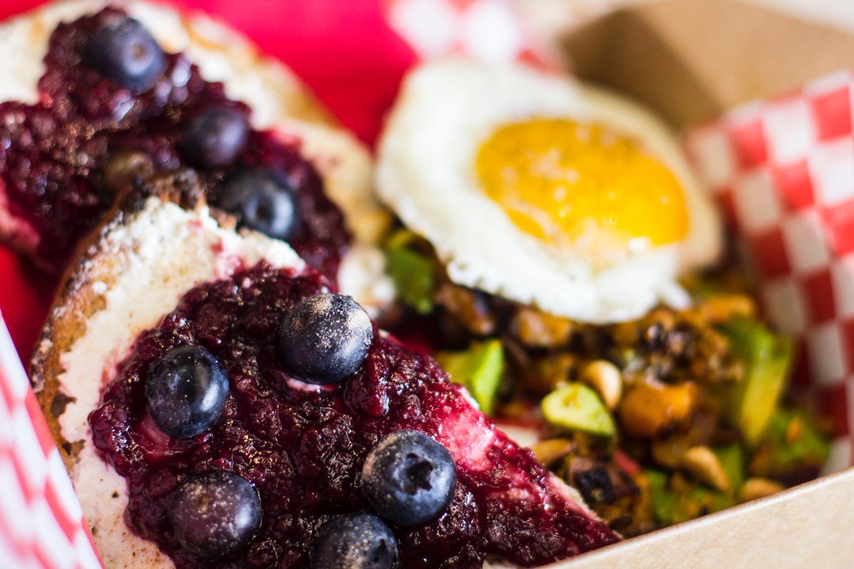 PublicToGo's tweet image. Check out our full menu on @SkipTheDishes and let us take care of breakfast this morning 😋
skipthedishes.com/public-espress…