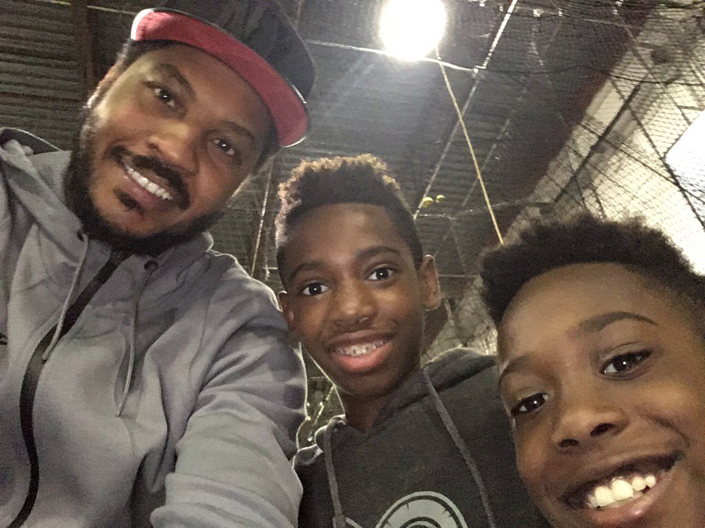 suitthunter's tweet photo. Mel you have to stay.  For the kids... https://t.co/BUOVacxEzF