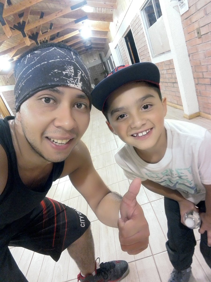 mneiraoficial's tweet photo. @MuchoGustoMEGA #CelebramosElAmorMG con el amor de mi vida #MartinIgnacio https://t.co/Dhqu7jpvFq