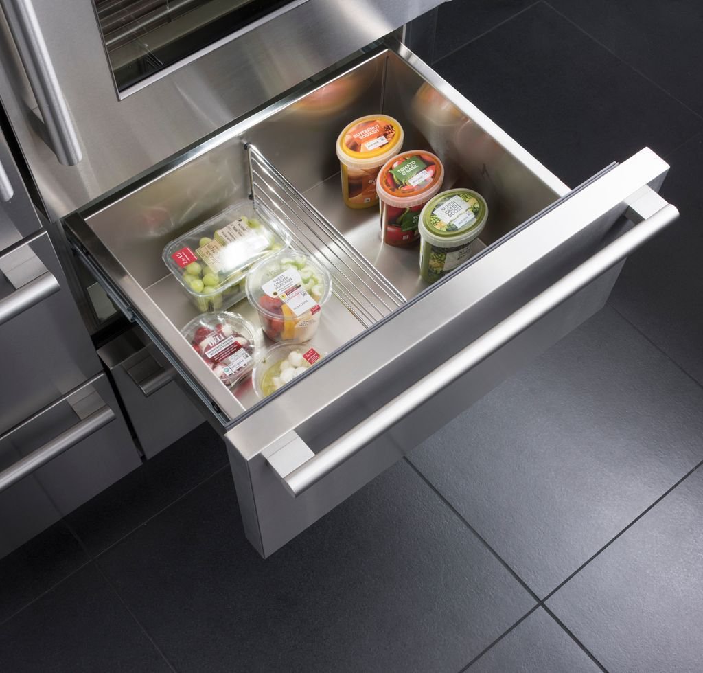 caple's tweet image. Our CAFF60 fridge freezer is made from high-quality stainless steel and holds 6 compartments to provide easy access to your food.