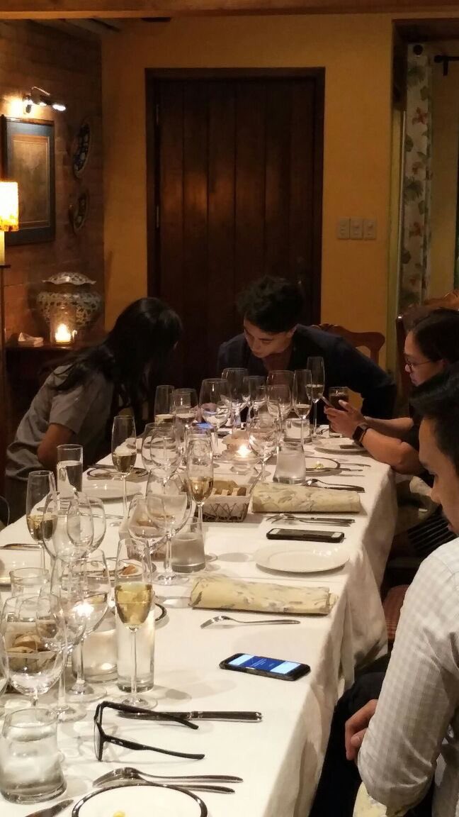 MsMarisseGarcia's tweet photo. Importante masaya si Edward ❤️
-

ARomanticNightWith MAYWARD https://t.co/y5a3J7Zwrj