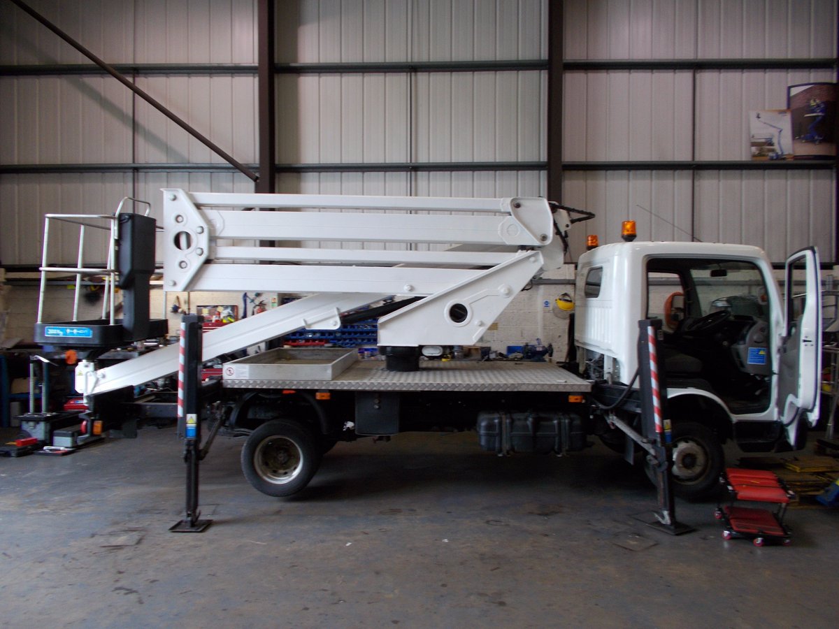 CTEUK1's tweet photo. Used #CTEUK #Truckmounted #Access #Epuipment available at great prices sold with a full LOLER, contact 4 further details and used stock list https://t.co/vyrBsm6HtB