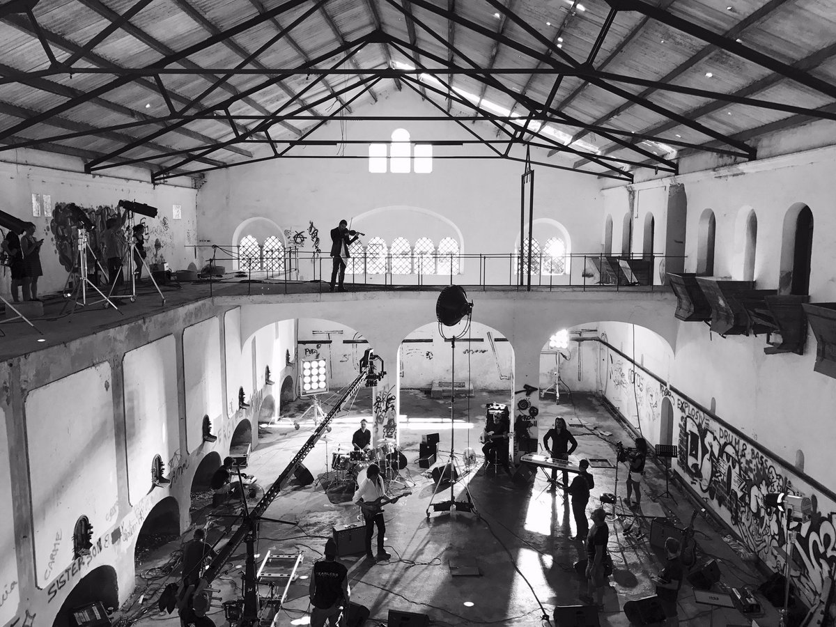 david_garrett's tweet photo. The photo from our video-recording for the new album, title top-secret 😬 😜, release in fall. #davidgarrett #album https://t.co/sbbQwxWx7k