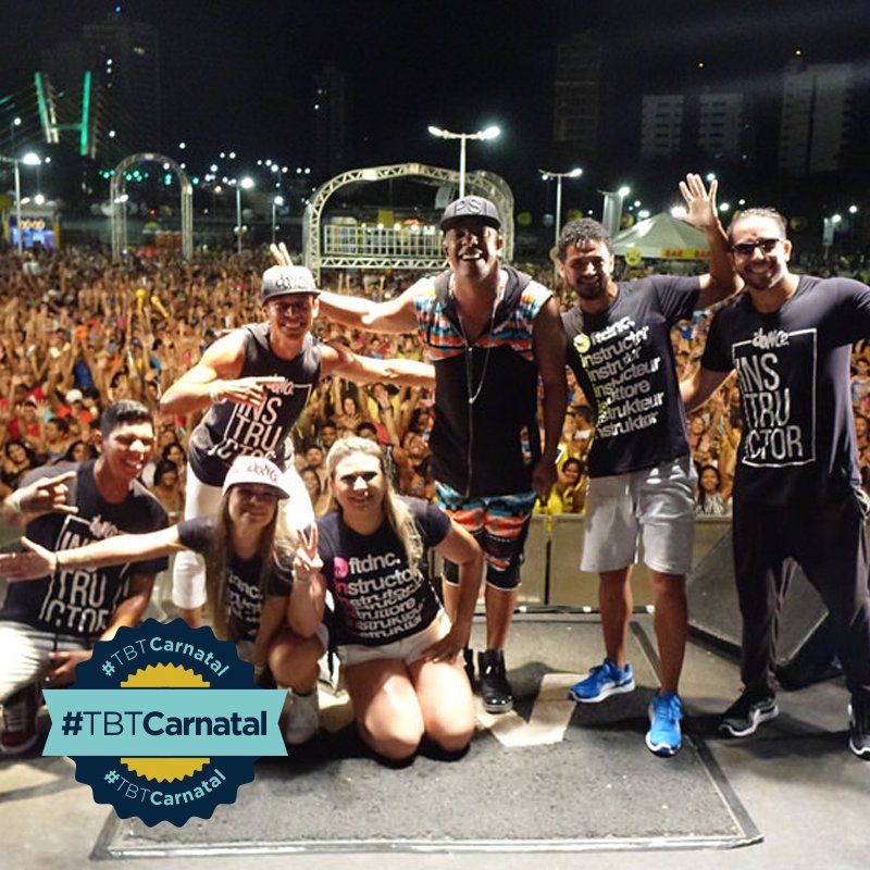 blyurnetwork's tweet photo. Quinta é dia de #TBTCarnatal!
Como lidar com essas imagens do #Carnatal26? Vem logo #Carnatal27!!! https://t.co/oVkLLrYZlr