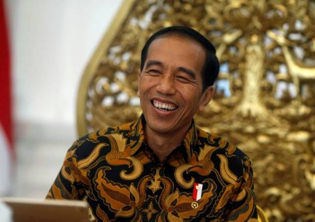 Jokowi kembali jadi sorotan media dunia terkait Perppu Ormas trib.al/mhee6L0
Informasi terkini: trib.al/GY7Ip7b