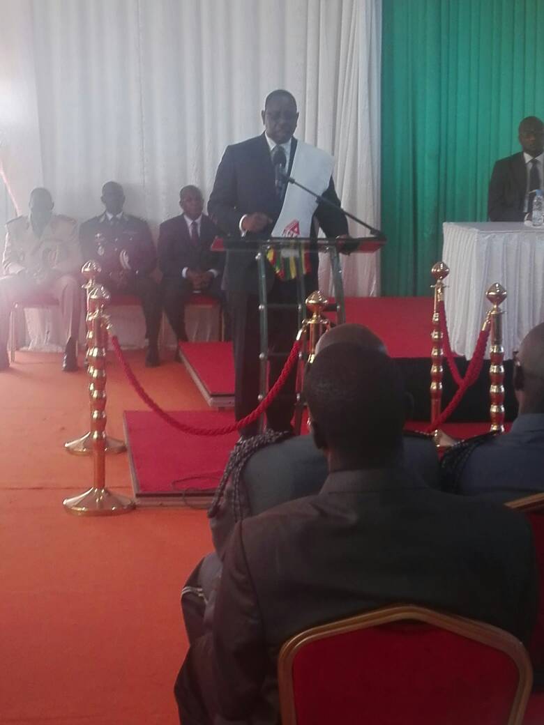 EnaSenegal's tweet photo. Allocution de S.E @Macky_Sall qui prône une Administration de management et une ouverture permanente de l'ENA afin de s'ajuster aux besoins. https://t.co/op0WxAoPzB