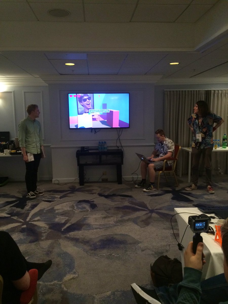 Watching <a href="/JimScull/">James Scull</a> <a href="/OhCarson/">☕ＯhCarson ⌨️✍️🎹</a> and <a href="/Jack_Gill_SGS/">Jack Gill</a> present their #developconf game Ghost Office