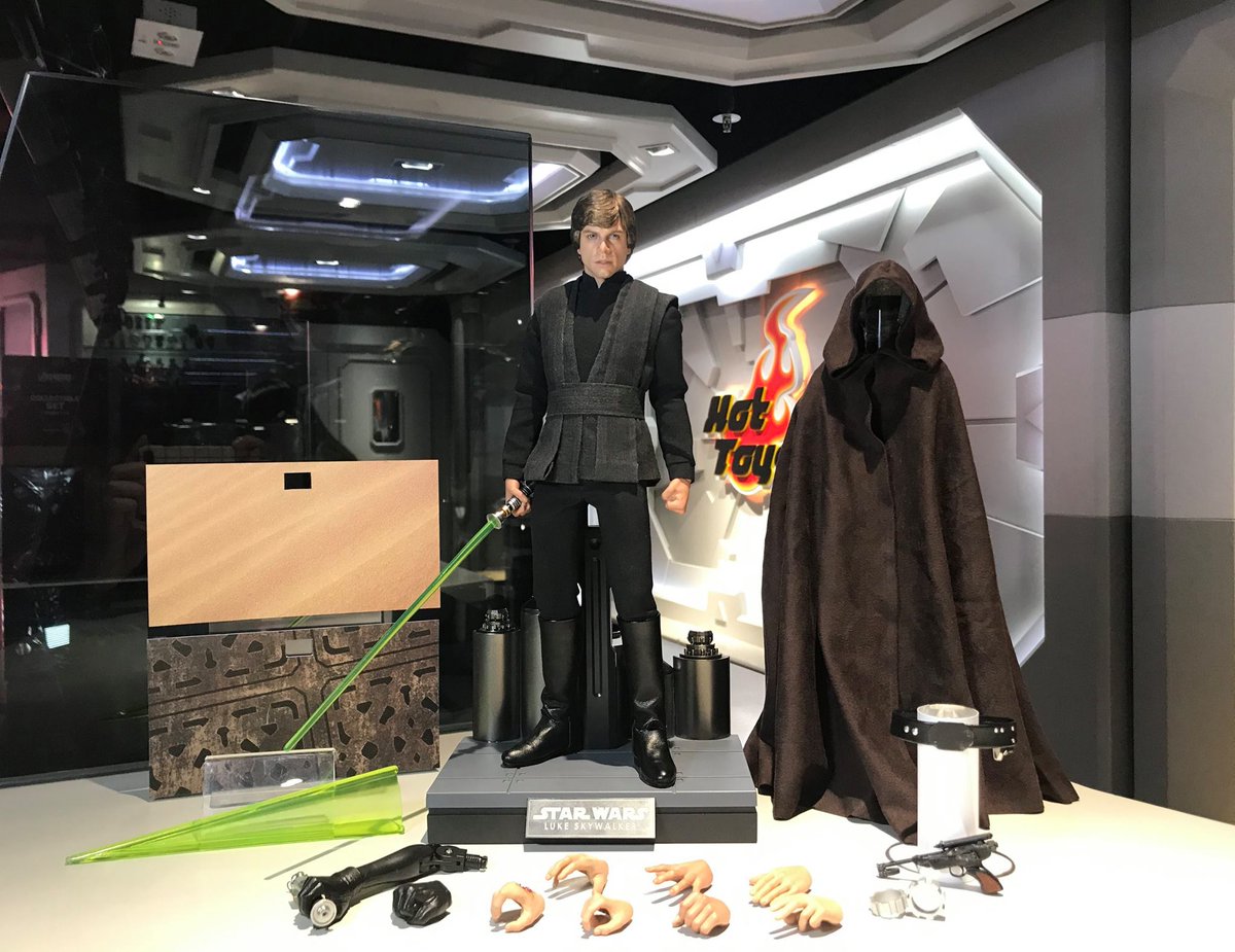 hot toys secret base