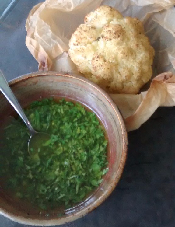 TalesFromTroy's tweet photo. #UrbanRoots is out! Don't miss 'Community Farming' &amp; #recipeoftheweek Roasted Cauliflower w/ Herb Sauce! #troyfarm https://t.co/H9bEJwdcfV https://t.co/1cYAm8BjWz