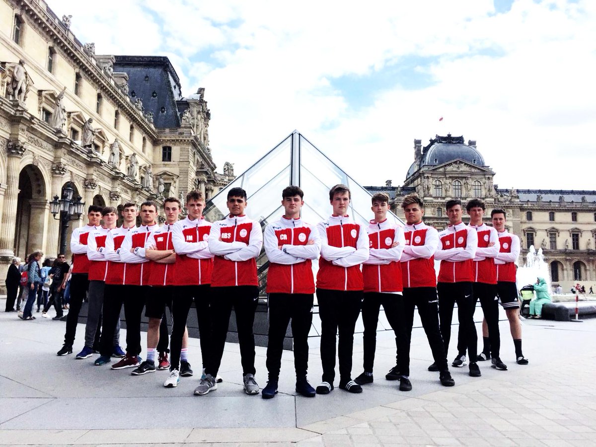 EHA_Performance's tweet image. Okay gents let's get in formation #handballartclub #squadonpoint #louvringaround @englandhandball @ParisWorldGames