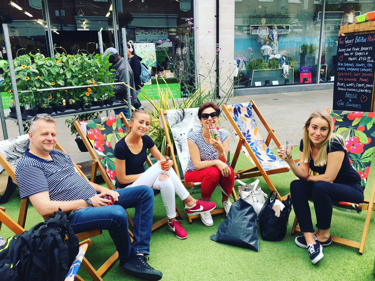 Chilling in <a href="/DenysFielding/">Denys & Fielding</a> #deckchairs at #whitefriars with #pimms #gorgeous #designs