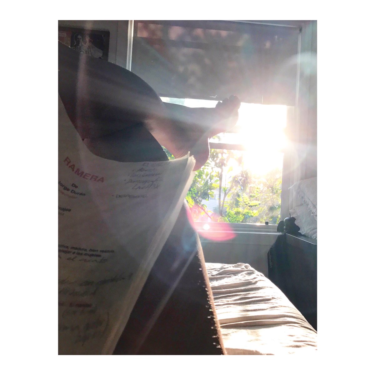 FernandaKellyyy's tweet photo. #Ramera for breakfast. Lunch. And dinner // Mi desayuno, comida y cena 🍽🥞🍷 #ShortAndSweet 🎬#NirvanaTheater 🎭 #KellyMonster😈 https://t.co/F9oeyJUl7y