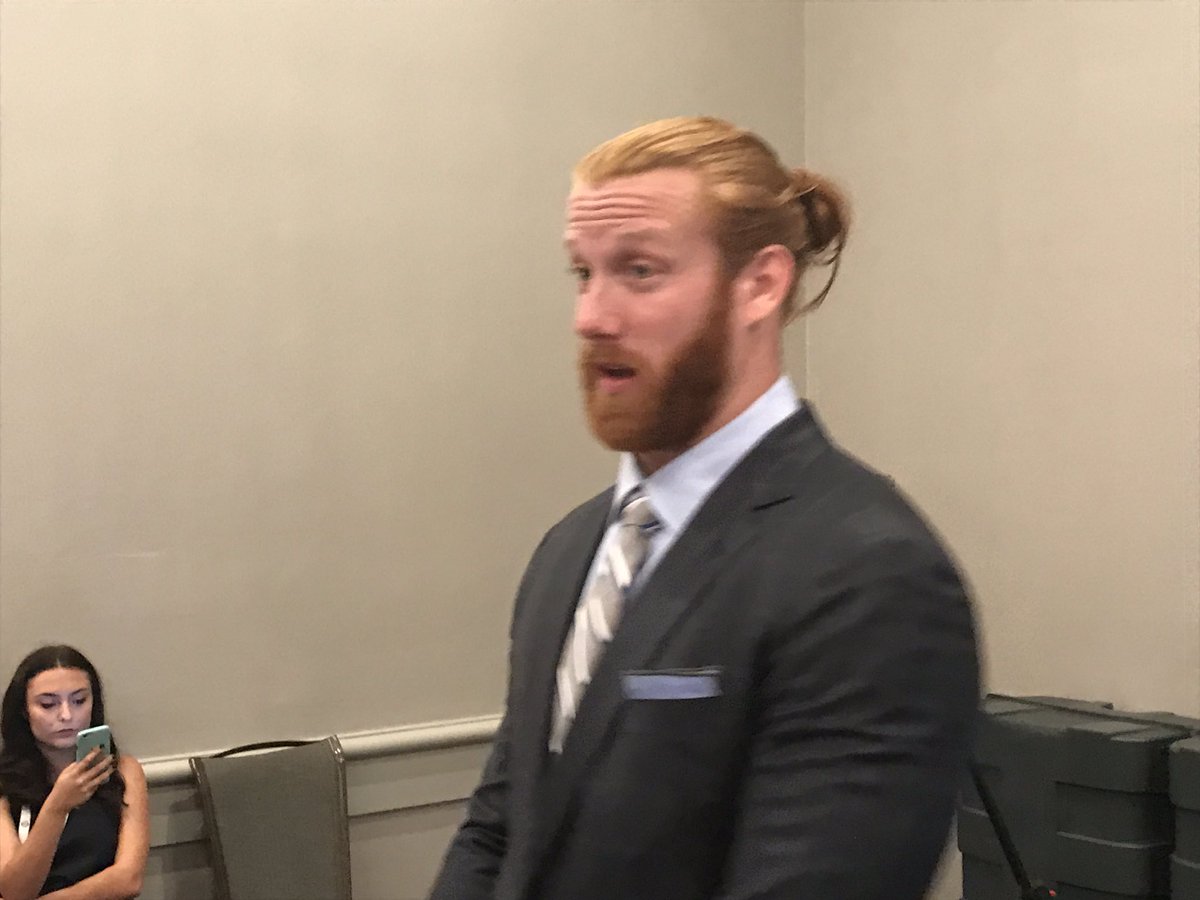 MikeGaitherTV's tweet photo. Day four of SEC Media Days set to kickoff. South Carolina's Hayden Hurst stepping to podium now. #SECDM17 https://t.co/fM73nzsmU8
