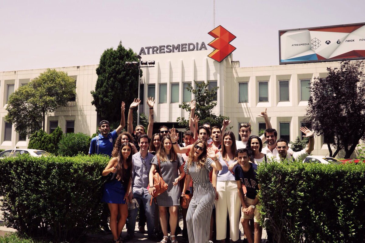ideasfactory_es's tweet photo. Gran día de #IFLovers en @bqreaders @atresmediacom https://t.co/4txiKGZart