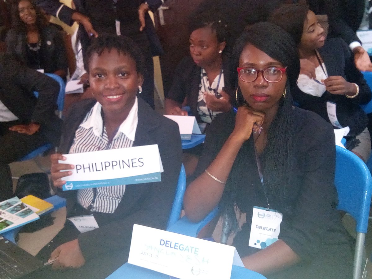lmun_ng's tweet photo. Delegate from Philippines and Bangladesh.
#informalsession https://t.co/nZtDFuyQCM