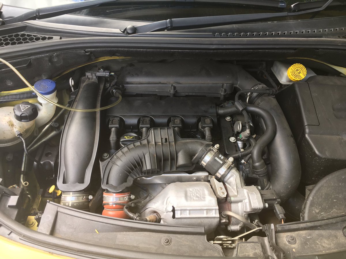 navfortron's tweet photo. @FortronIntlUK @BSMRedditch @ds3gboc @DS3_Club #injectormax #keepitclean engine cokedup sorted with Vactek&induction clean power restored https://t.co/i3gHiyD73o