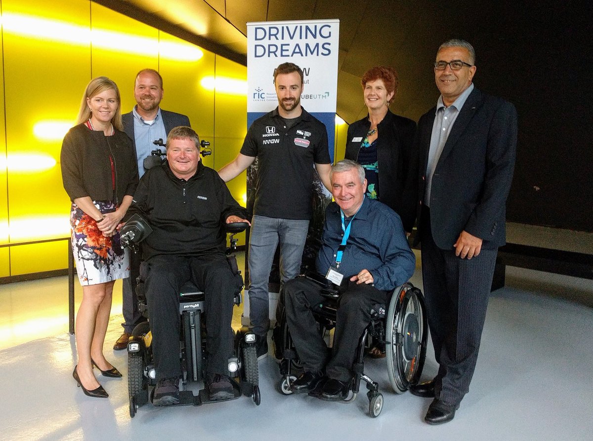 teresa_sing's tweet image. #DrivingDreams @RICCentre @ArrowGlobal @UTM #HackABILITY Build teams &amp;amp; Subscribe details/updates/workshops hackability.ca DrivingDreams.ca