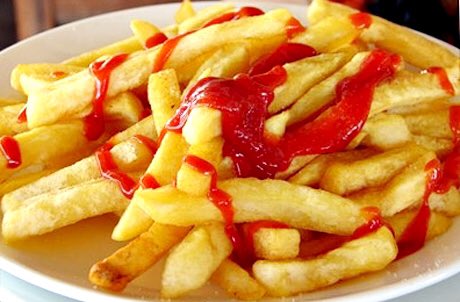 RT = you put ketchup on your fries  Like = you dip ketchup on the side  #NationalFrenchFryDay https://t<a href="/tag/nationalfrenchfryday"class="tags"><span>#nationalfrenchfryday</span></a>