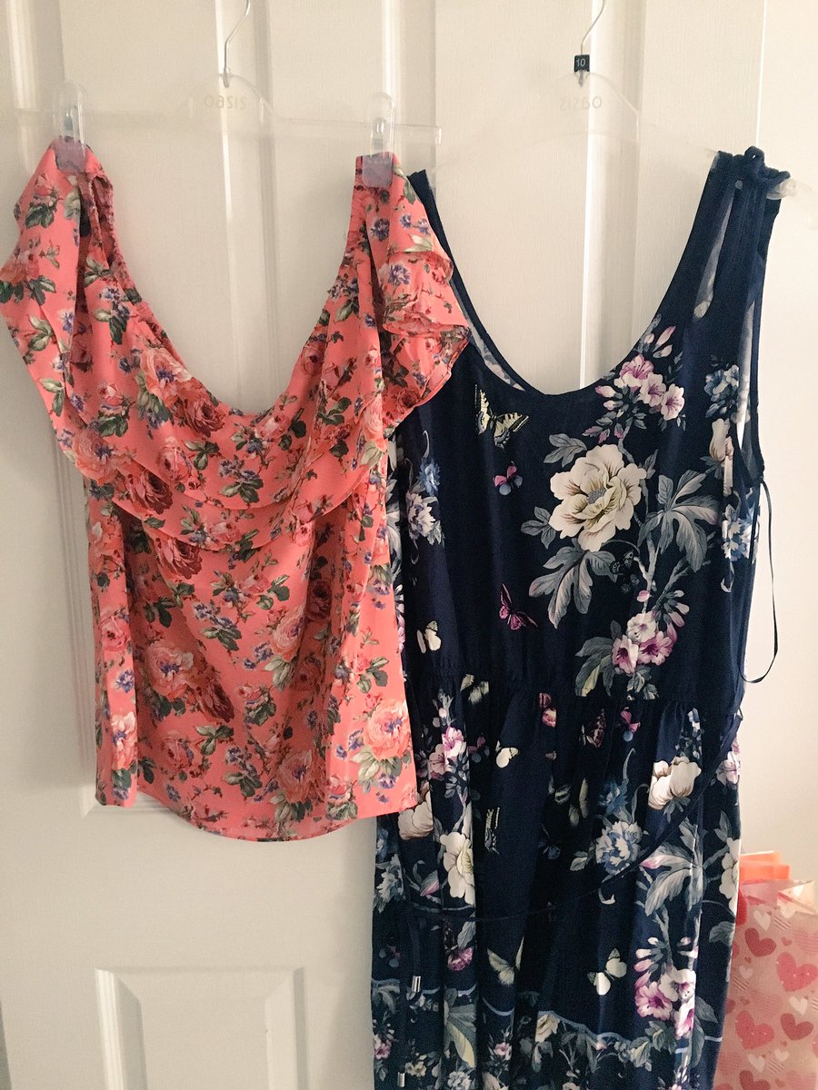 binkybunny7's tweet photo. Uh oh ... look who's been shopping at @OasisFashion again @Nickie_Louise #couldnotresist #muststoplooking 💐💐💐 x x https://t.co/teFdVI8Xht