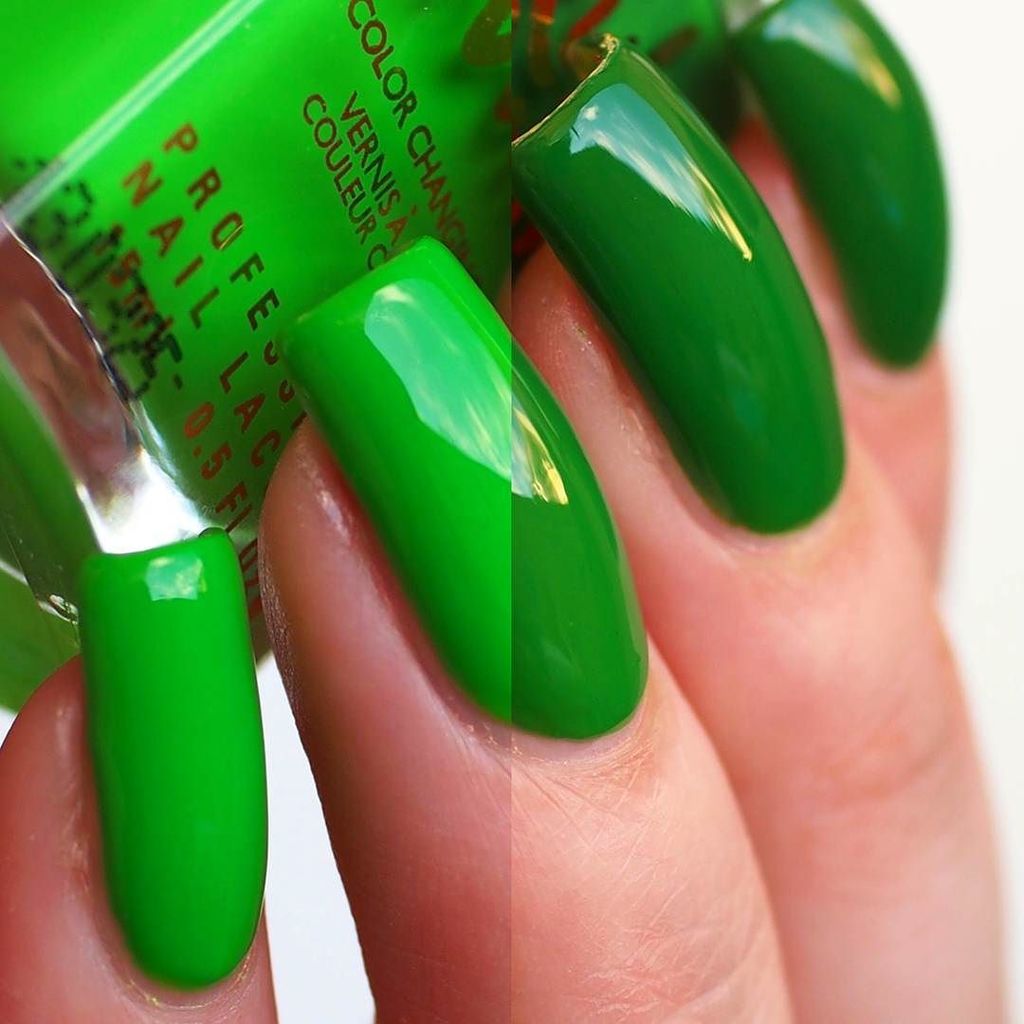 mojesminky_cz's tweet image. Světlý ve stínu ☁ s tmavý na slunci 🌞

@rubywingnailpolish Green Peace

#rubywing #rubywingnailpolish #colorchangi… ift.tt/2ujK5Dm