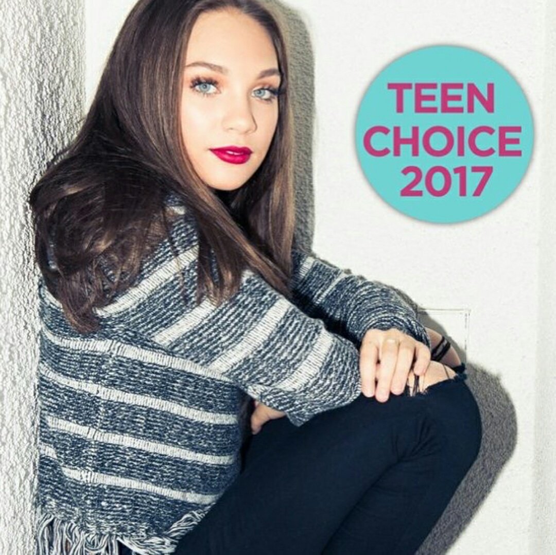 veryrarevenge's tweet photo. It's that time of the year! RETWEET to vote for @maddieziegler for this year's #TeenChoice #ChoiceDancer! @MelissaGisoni @TeenChoiceFOX https://t.co/ZzPq41AfEJ