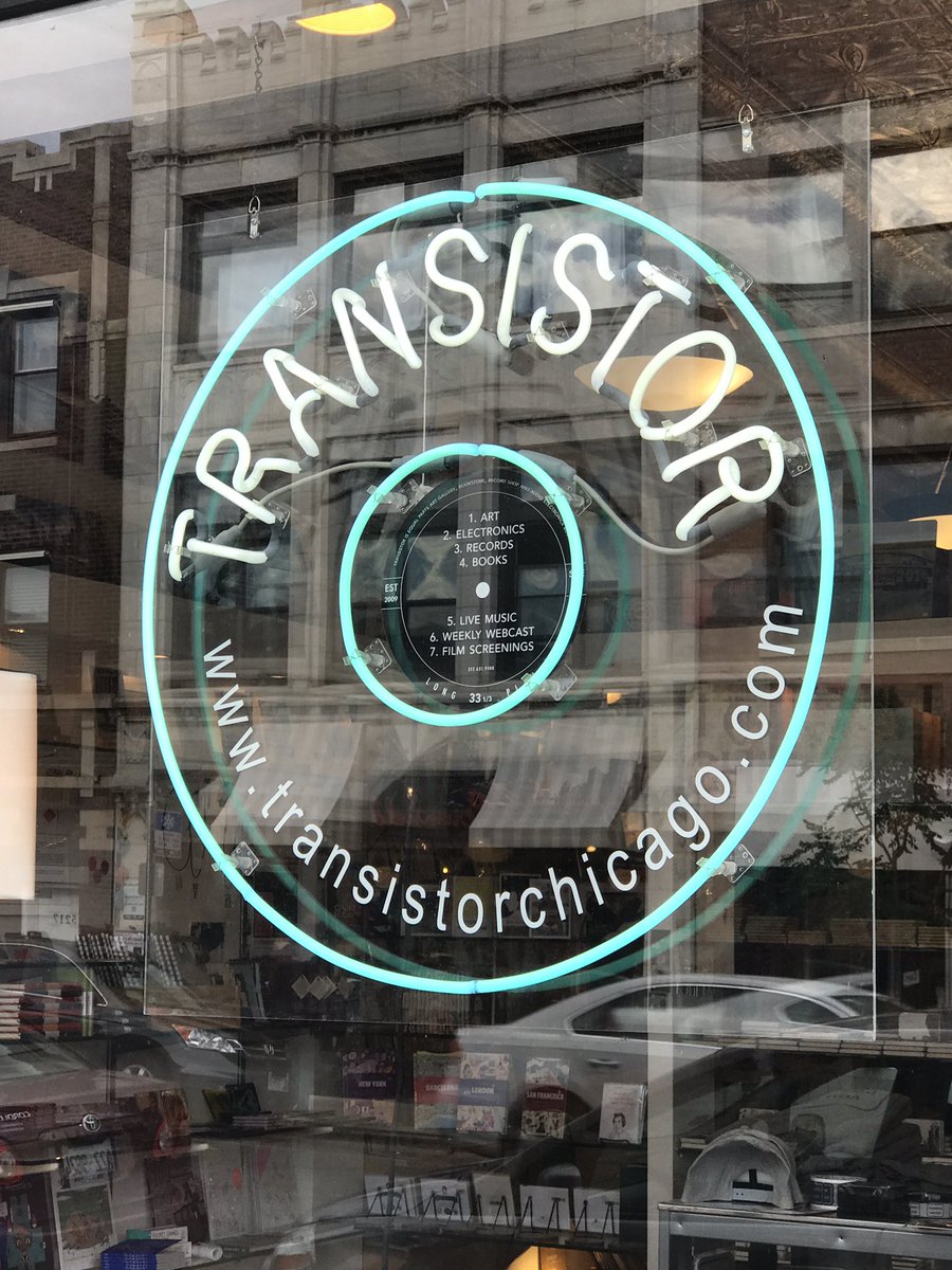 MrsDubuisson's tweet photo. @MrToddAlexander @NewsyVideos The tables have been turned... @MrToddAlexander This is a Sign of the Times #transistors #transition
#DoBee your own Label
๐ค @DoBeeWork https://t.co/8wOQtqsgNC