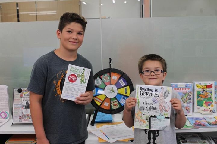 gailbrdnlibrary's tweet photo. Have you redeemed your #SunmerReading prizes yet? There's awesome stuff to be won just for #Reading!
๐๐https://t.co/JnZKfAbk9i
#libraryfun https://t.co/8oRstE7nBv