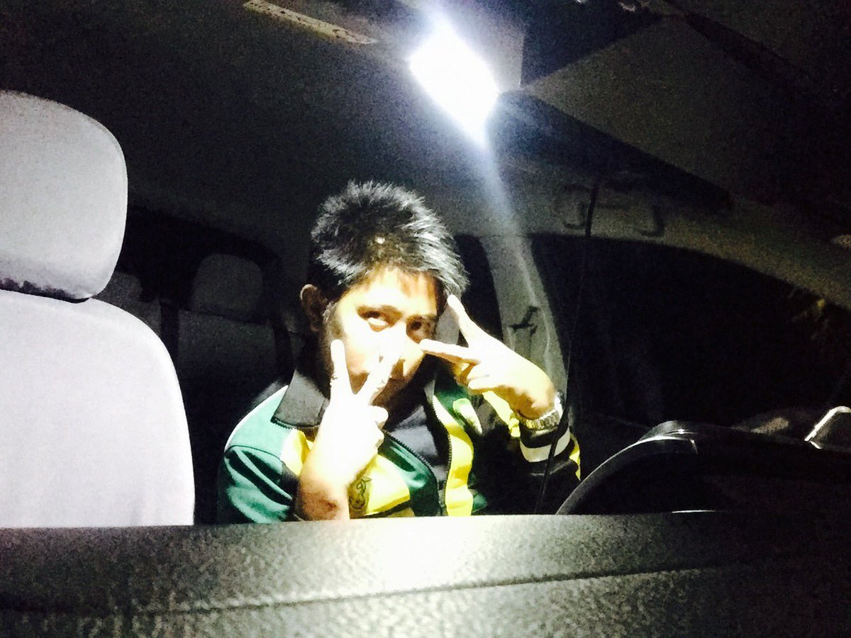 markainge009's tweet photo. Grab on para sa bayan. Dyapan dyapan para di antukin si akoh! Labas na mga tao! https://t.co/RgNvUIP9NM