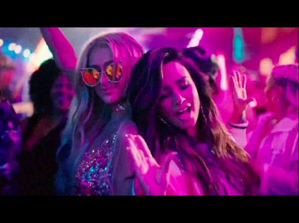 Listen to <a href="/ddlovato/">Demi Lovato</a>'s #SorryNotSorry on <a href="/Spotify/">Spotify</a>'s Today's Top Hits! open.spotify.com/user/spotify/p…