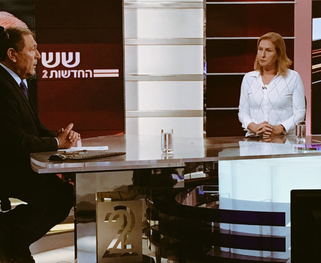 mars017b's tweet photo. 'אירוניה, בציוץ

אזהרה:

הציוץ הבא מכיל 'אירוניה רבה

ילדים מתבקשים לצפות עם הוריהם,
שיוכלו להסביר להם על האירועים https://t.co/6VFECdxXsl