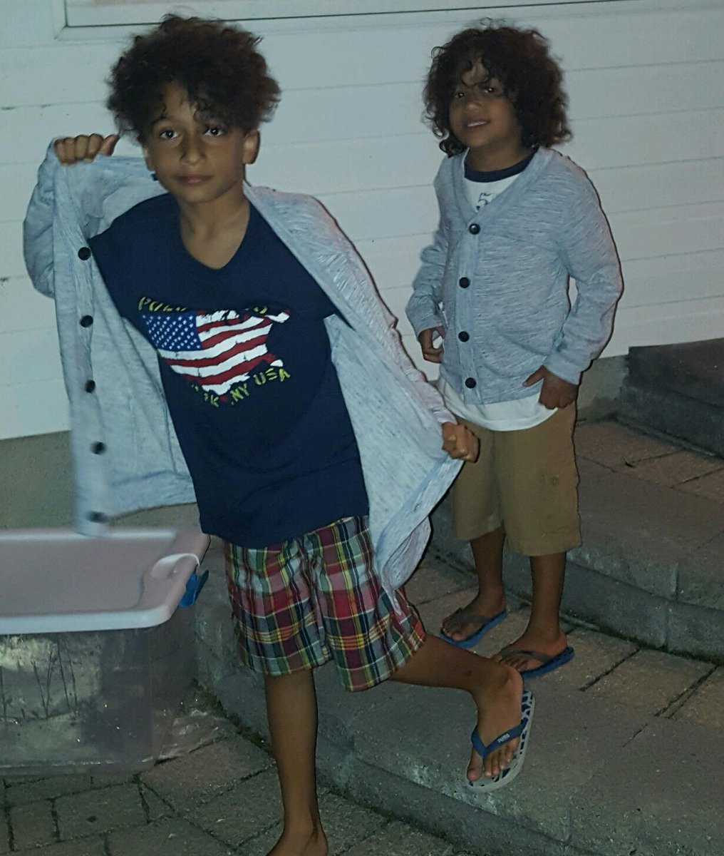 MathisBryant's tweet image. 2 of the REASONS WHY ...failure is never a OPTION...MY BOYS LOVE THEM TO THE MOON AND BACK