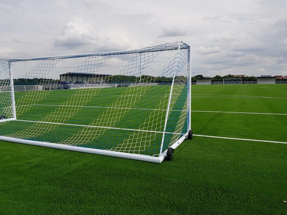 AveleyFC's tweet photo. Come on down to @ParksideAveley this evening (7PM) to have a look at our first team's open training session 🔵⚽️ https://t.co/4fI1yE2BdM