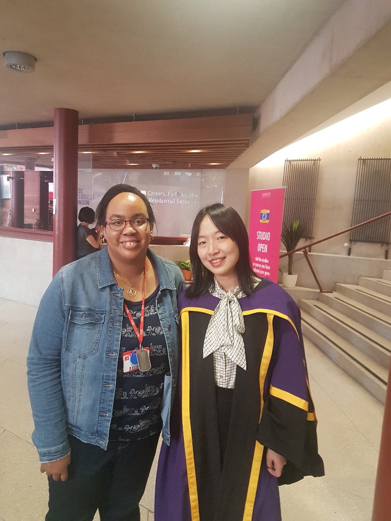 LSEStatistics's tweet photo. Oh, just a few more pictures of this wonderful #LSEGraduation day! #partofLSE #StatsAlumni Go and celebrate in style - you deserve it! https://t.co/OAEke3yW8U