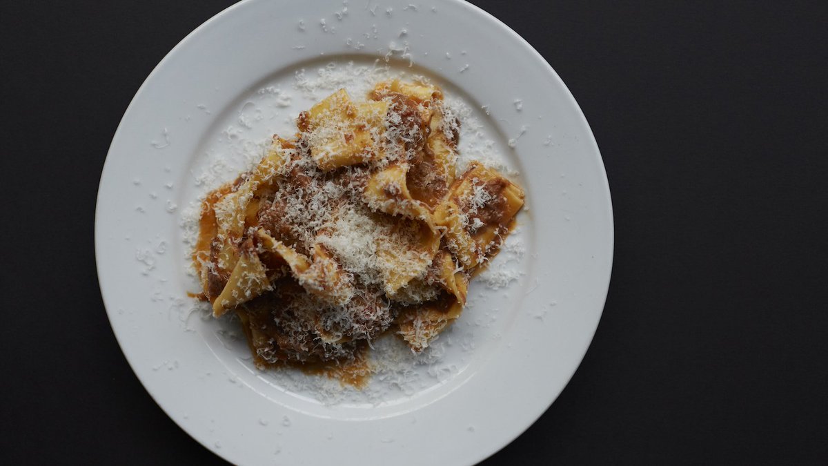 Talking <a href="/Trullo_LDN/">Trullo Restaurant</a>'s new cookbook with head chef Tim for <a href="/SUITCASEmag/">SUITCASE</a> this week! bit.ly/2vh54UM