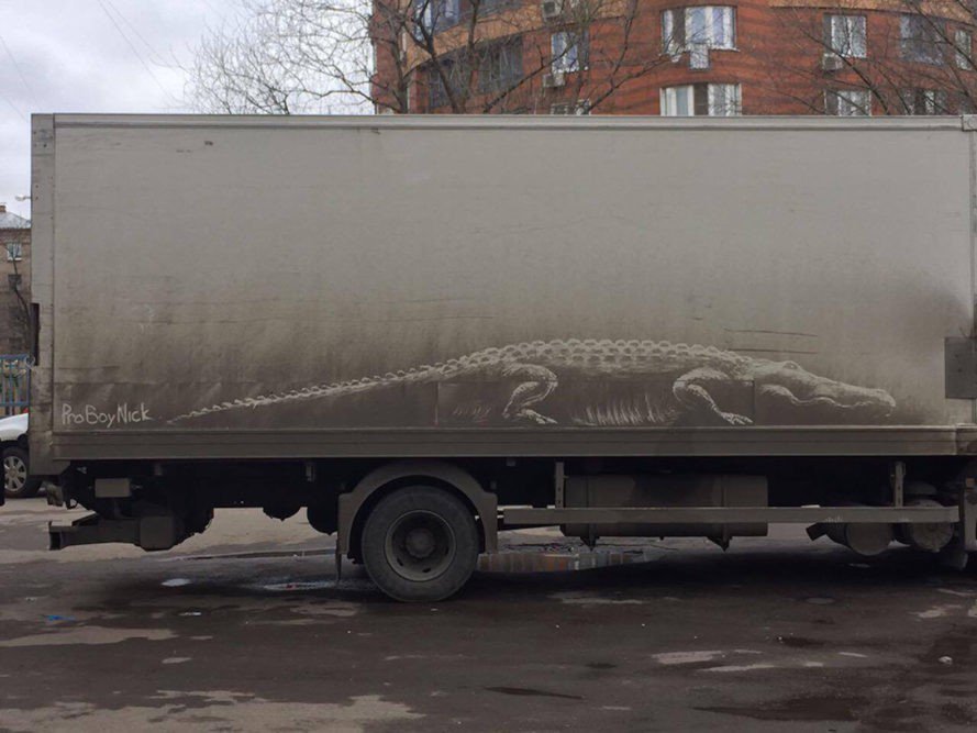 CreativeTagging's tweet image. Reverse Graffiti by Moscow artist Pro Boy Nick. #StreetArt #creativetagging #urbanart #reversegraffiti