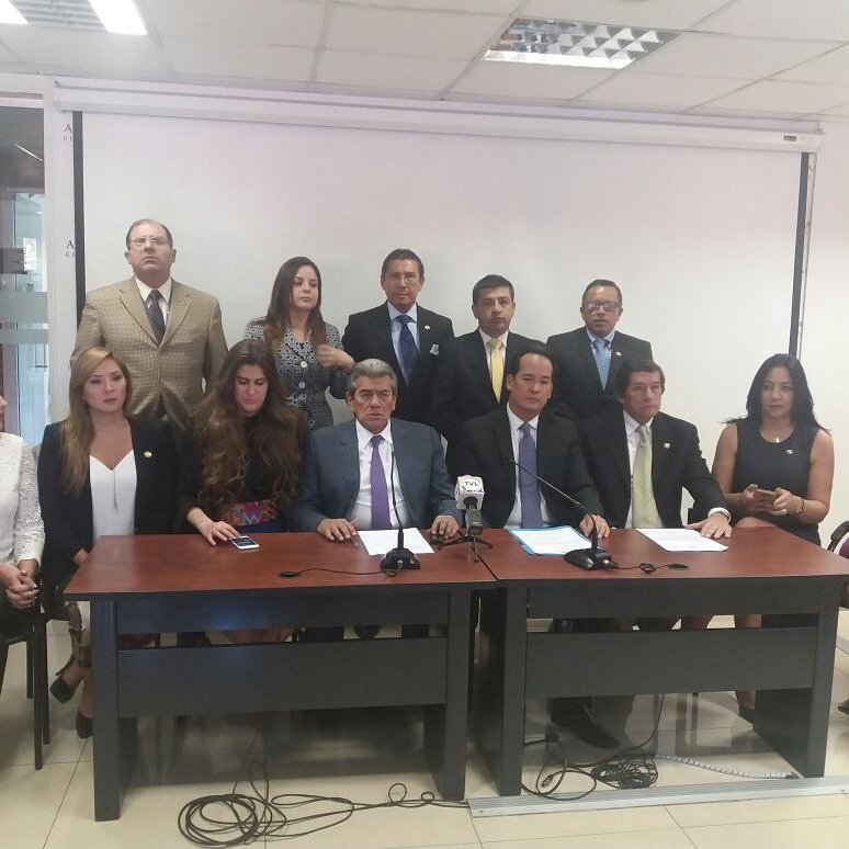 Rueda de Prensa; 
BLOQUE PSC 
"Proyecto de Ley Orgánica para el Fortalecimiento de Control en los Procesos de Contratación Publica"