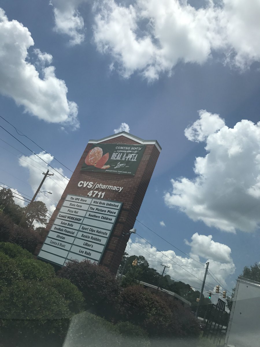 InStoreCola's tweet image. I guess the Lowes Food in Forest Acres is official.