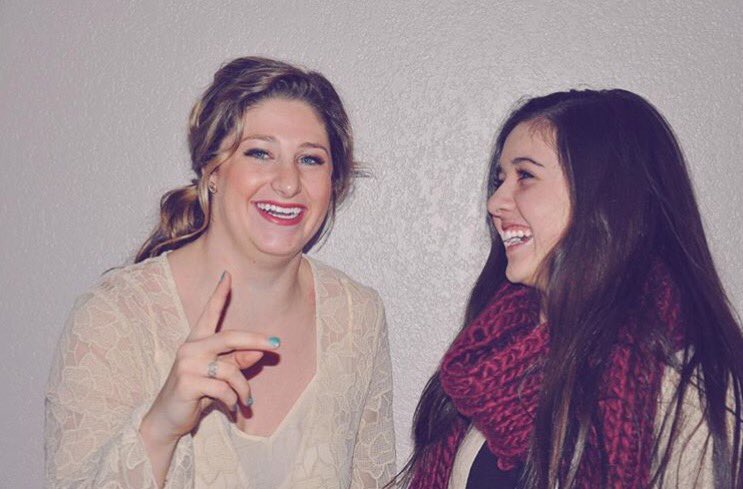 ChloePattersons's tweet photo. Happy birthday to this wild chick. Thanks for drivin me everywhere and bein so crazy. Love you long time❤️ https://t.co/pQYPgeIamQ