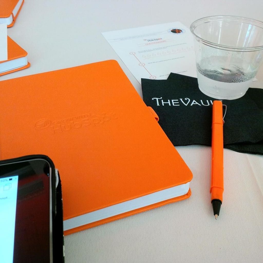 abovepromotions's tweet photo. We're about that HubSpot life today.
#GrowthWithHubspot #marketing #Tampa https://t.co/pfX8PKcjjB https://t.co/fYU7ZZImKc