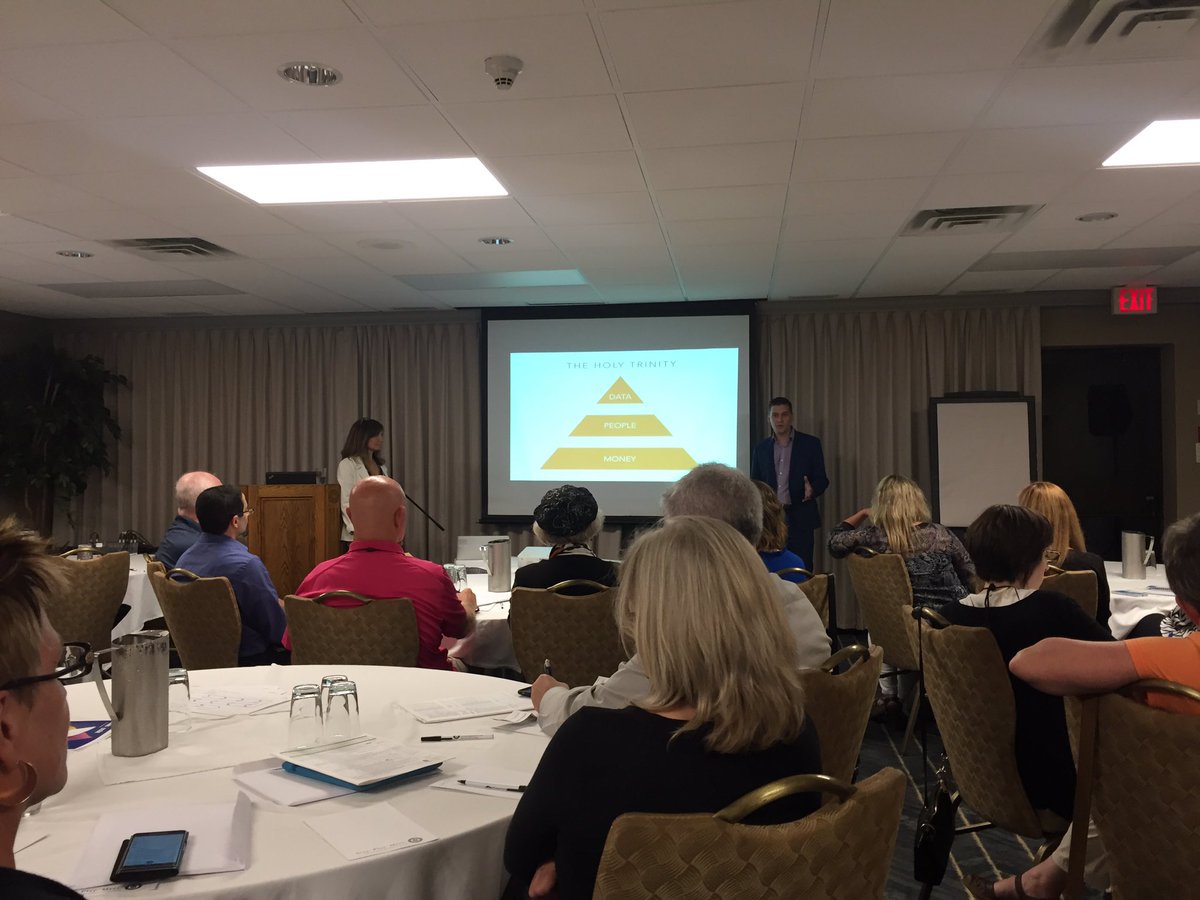 Associations can learn from political campaign / advocacy best practices #CSAESS17